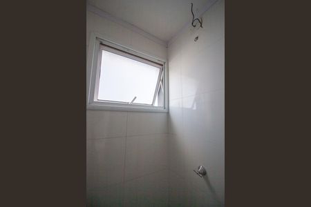 Banheiro de apartamento para alugar com 2 quartos, 55m² em Jardim Pagliato, Sorocaba