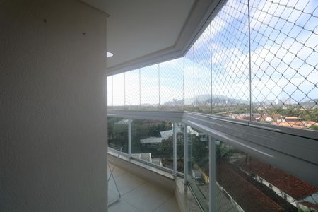 Apartamento para alugar com 47m², 2 quartos e 1 vaga Apartamento para alugar com 47m², 2 quartos e 1 vagaVaranda