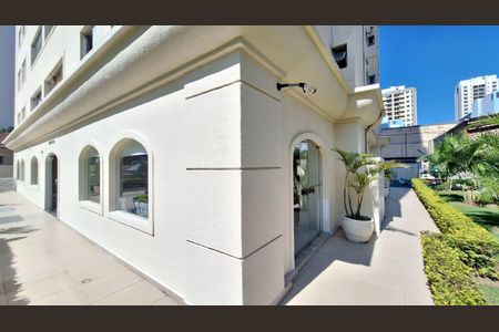 Apartamento para alugar com 88m², 2 quartos e 1 vagaÁrea comum 
