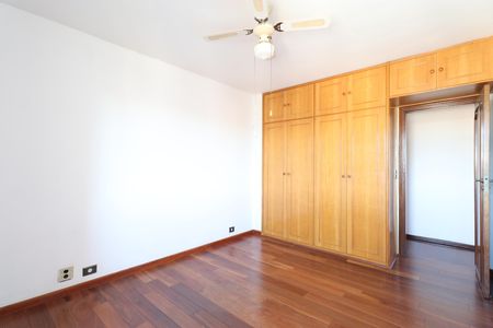 Apartamento para alugar com 88m², 2 quartos e 1 vagaQuarto 2