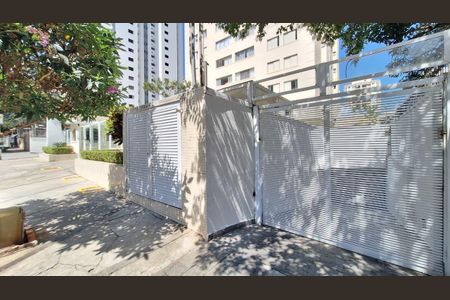Apartamento para alugar com 88m², 2 quartos e 1 vagaFachada 