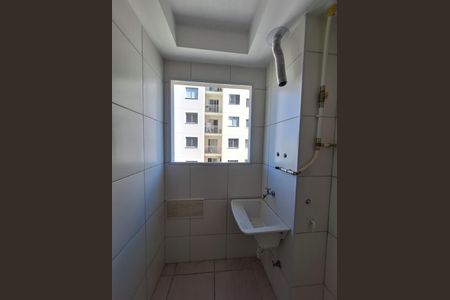 Apartamento à venda com 60m², 2 quartos e sem vaga Apartamento à venda com 60m², 2 quartos e sem vagaCozinha e Área de Serviço