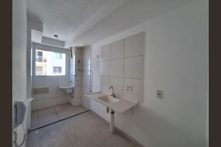 Apartamento à venda com 60m², 2 quartos e sem vaga Apartamento à venda com 60m², 2 quartos e sem vagaCozinha e Área de Serviço