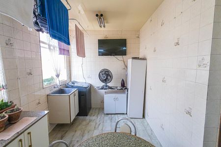 Apartamento à venda com 100m², 3 quartos e 1 vaga Apartamento à venda com 100m², 3 quartos e 1 vagaarea de serviço