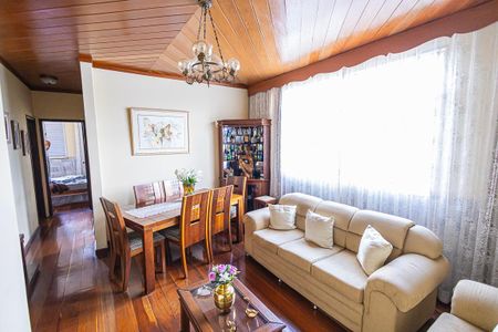 Apartamento à venda com 3 quartos, 100m² em Santa Amelia, Belo Horizonte