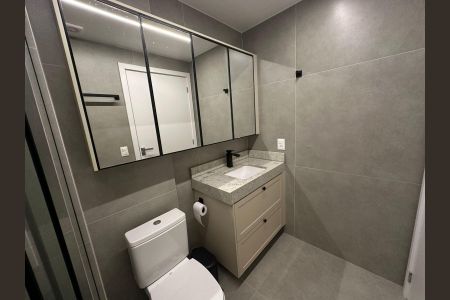 Banheiro de apartamento para alugar com 2 quartos, 51m² em Noroeste, Brasília