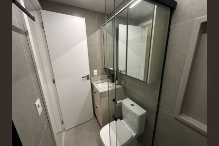 Banheiro de apartamento para alugar com 2 quartos, 51m² em Noroeste, Brasília