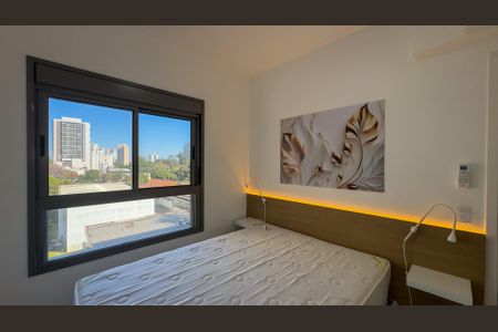 Quarto Suíte de apartamento para alugar com 2 quartos, 45m² em Santo Amaro, São Paulo