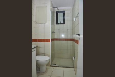 Apartamento à venda com 65m², 2 quartos e 1 vaga Apartamento à venda com 65m², 2 quartos e 1 vagaDetalhe - Banheiro Social