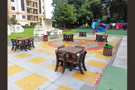 Apartamento à venda com 65m², 2 quartos e 1 vaga Apartamento à venda com 65m², 2 quartos e 1 vagaÁrea comum