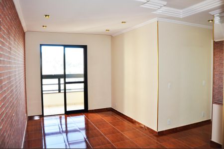 Apartamento à venda com 65m², 2 quartos e 1 vaga Apartamento à venda com 65m², 2 quartos e 1 vagaDetalhe - Sala e Sala de Jantar