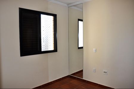Apartamento à venda com 65m², 2 quartos e 1 vaga Apartamento à venda com 65m², 2 quartos e 1 vagaDetalhe - Quarto 01 com Suíte