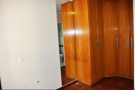 Apartamento à venda com 65m², 2 quartos e 1 vaga Apartamento à venda com 65m², 2 quartos e 1 vagaDetalhe - Quarto 01 com Suíte
