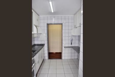 Apartamento à venda com 65m², 2 quartos e 1 vaga Apartamento à venda com 65m², 2 quartos e 1 vagaDetalhe - Cozinha