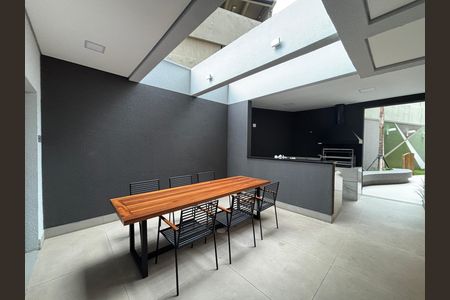 Apartamento para alugar com 28m², 1 quarto e sem vaga