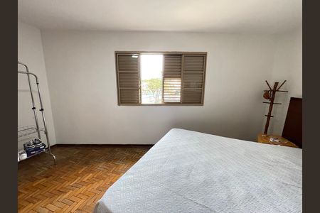 Quarto 1 de casa para alugar com 2 quartos, 176m² em Vila Universitaria, São Paulo