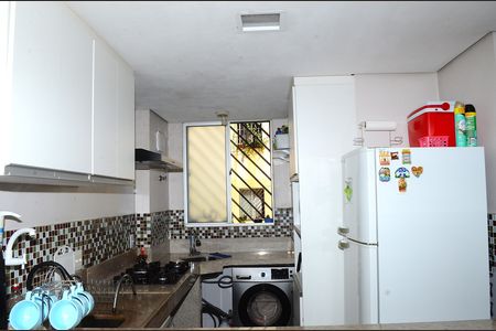Cozinha e Área de Serviço de apartamento à venda com 2 quartos, 51m² em Pousada Santo Antonio, Belo Horizonte