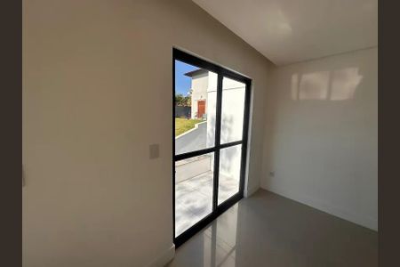Casa para alugar com 360m², 3 quartos e 3 vagas