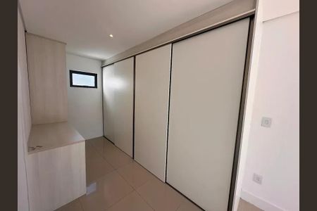 Casa para alugar com 360m², 3 quartos e 3 vagas