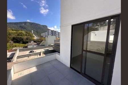 Casa para alugar com 360m², 3 quartos e 3 vagas