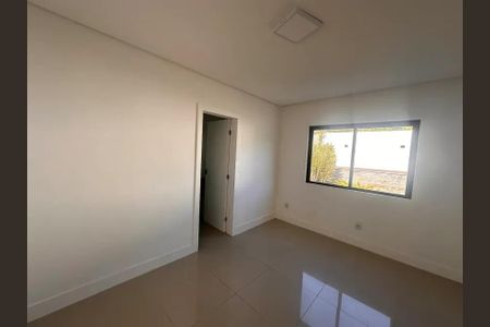 Casa para alugar com 360m², 3 quartos e 3 vagas