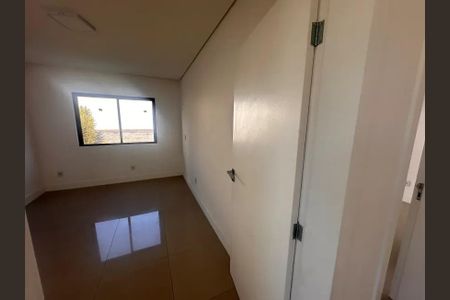 Casa para alugar com 360m², 3 quartos e 3 vagas