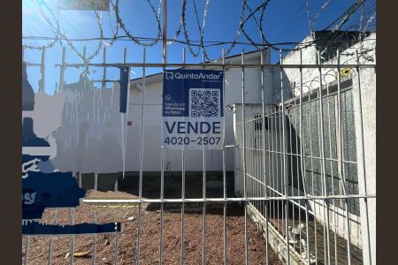 Casa de condomínio à venda com 45m², 2 quartos e 1 vaga Casa de condomínio à venda com 45m², 2 quartos e 1 vagaPlaca