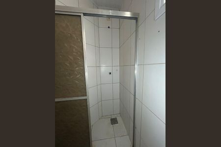 Casa de condomínio à venda com 45m², 2 quartos e 1 vaga Casa de condomínio à venda com 45m², 2 quartos e 1 vagaBanheiro
