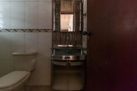 Banheiro de apartamento para alugar com 2 quartos, 50m² em Jardim America, Poá