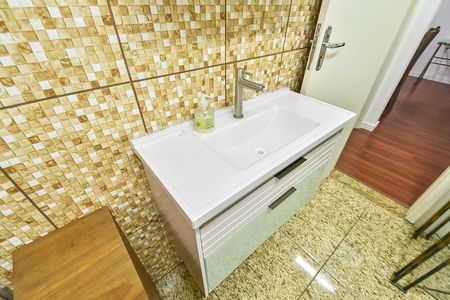 Apartamento à venda com 80m², 1 quarto e 1 vaga Apartamento à venda com 80m², 1 quarto e 1 vagaBanheiro