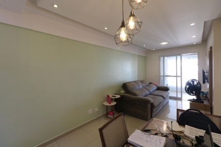 Sala de apartamento à venda com 2 quartos, 67m² em Fundacao, São Caetano do Sul
