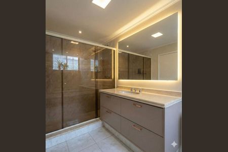 Banheiro Suíte Master de casa à venda com 4 quartos, 190m² em Jardim Guanabara, Rio de Janeiro