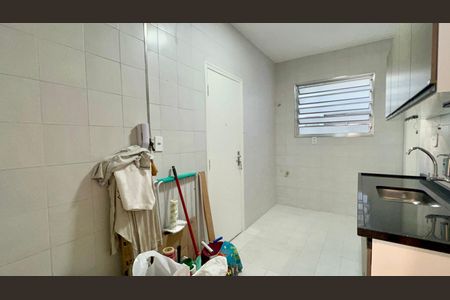Cozinha de apartamento para alugar com 3 quartos, 120m² em Bela Vista, São Paulo