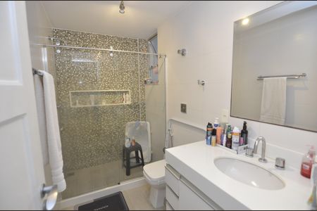 Apartamento à venda com 123m², 3 quartos e 1 vagaBanheiro