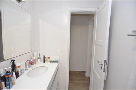 Apartamento à venda com 123m², 3 quartos e 1 vagaBanheiro