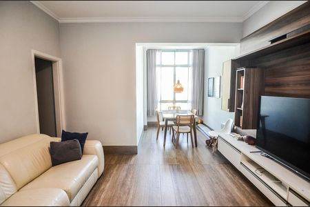 Apartamento à venda com 123m², 3 quartos e 1 vaga Apartamento à venda com 123m², 3 quartos e 1 vagaSala