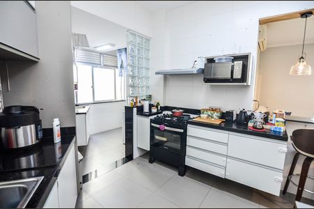 Apartamento à venda com 123m², 3 quartos e 1 vaga Apartamento à venda com 123m², 3 quartos e 1 vagaCozinha