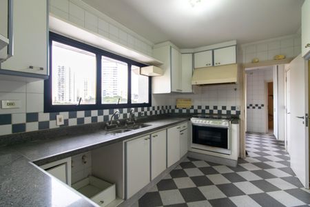 Cozinha de apartamento à venda com 3 quartos, 210m² em Jardim Guarulhos, Guarulhos