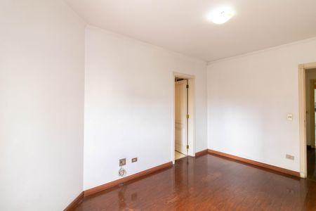 Apartamento para alugar com 210m², 3 quartos e 3 vagas Apartamento para alugar com 210m², 3 quartos e 3 vagasSuíte 3