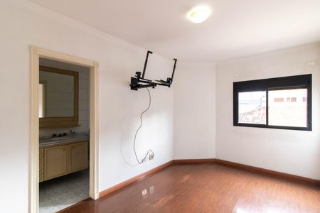 Apartamento para alugar com 210m², 3 quartos e 3 vagas Apartamento para alugar com 210m², 3 quartos e 3 vagasSuíte 2