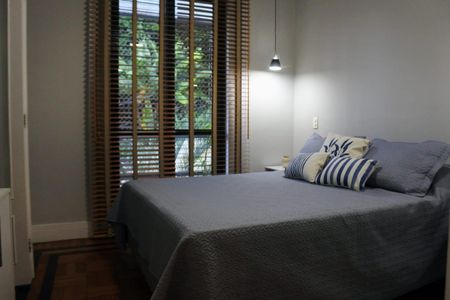 Quarto de apartamento à venda com 2 quartos, 68m² em Copacabana, Rio de Janeiro