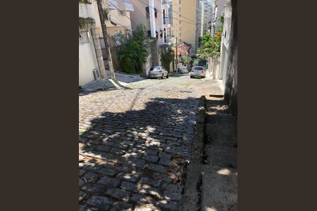 Apartamento à venda com 68m², 2 quartos e sem vaga