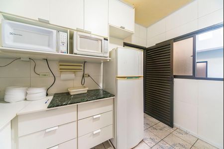 Cozinha 2 de casa à venda com 3 quartos, 300m² em Cidade São Jorge, Santo André
