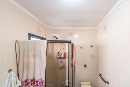 Banheiro  de casa à venda com 3 quartos, 300m² em Cidade São Jorge, Santo André