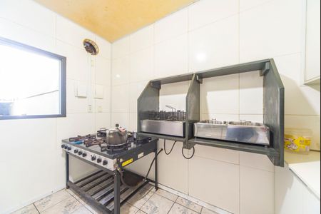 Casa à venda com 300m², 3 quartos e 2 vagas Casa à venda com 300m², 3 quartos e 2 vagasCozinha 2