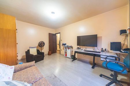 Casa à venda com 300m², 3 quartos e 2 vagas Casa à venda com 300m², 3 quartos e 2 vagasQuarto 2