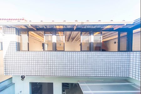 Casa à venda com 300m², 3 quartos e 2 vagas Casa à venda com 300m², 3 quartos e 2 vagasVista do Quarto 1