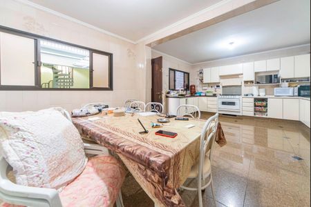 Casa à venda com 300m², 3 quartos e 2 vagas Casa à venda com 300m², 3 quartos e 2 vagasCopa e Cozinha