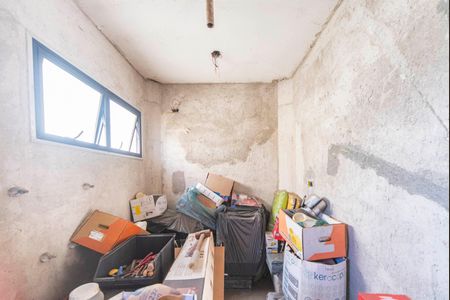 Casa à venda com 300m², 3 quartos e 2 vagas Casa à venda com 300m², 3 quartos e 2 vagasBanheiro em Obras Quarto 3