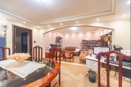Sala de casa à venda com 3 quartos, 300m² em Cidade São Jorge, Santo André